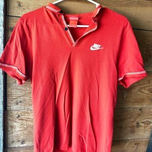 Nike Men's Shirt